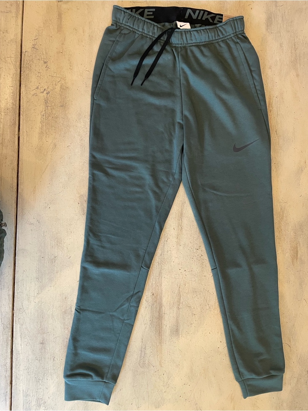 Nike Men's Dri-fit Green Jogger Sweatpants with Black Drawstring